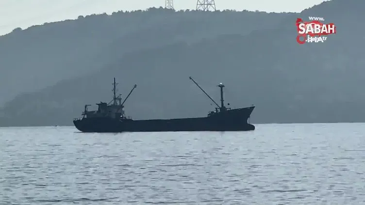 İstanbul Boğazı’nda gemi trafiği çift yönlü ve geçici olarak askıya alındı | Video
