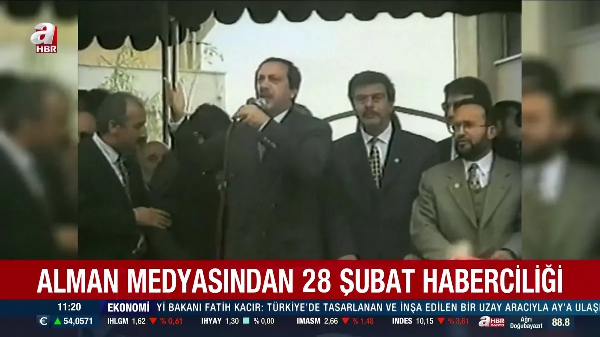 Alman Deutsche Welle’den 28 Şubat haberciliği: Türkiye’deki gençlik faaliyetleri hedef alındı! | Video videosunu izle Alman Deutsche Welle’den 28 Şubat haberciliği: Türkiye’deki gençlik faaliyetleri hedef alındı! | Video videosunu izle