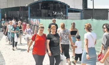 Cuma pazarını da satıyor