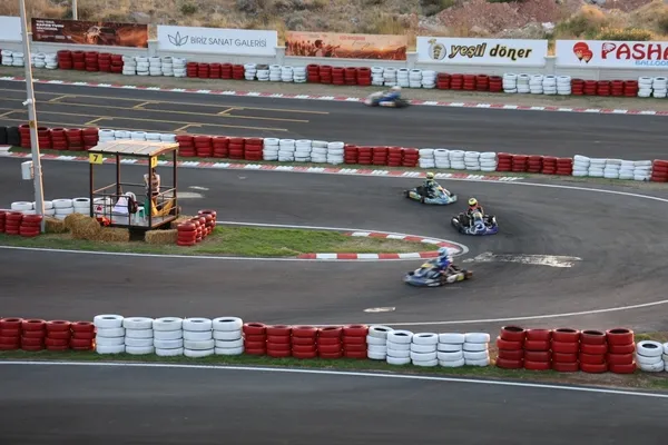 turkiyenin-gozu-kapadokyada-motor-sporlarinda-tarihi-acilis-1786092379640.jpg