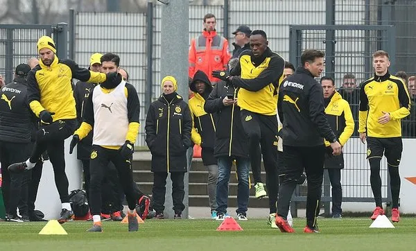 Usain Bolt, Borussia Dortmund ile idmana çıktı