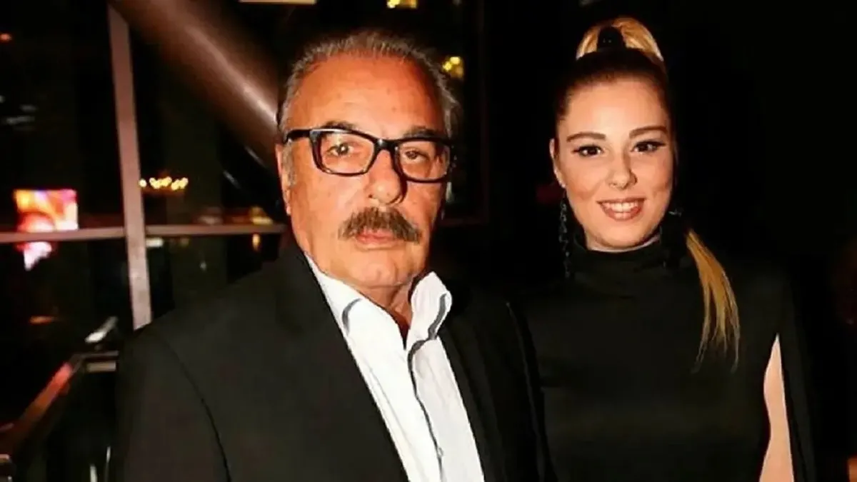 Baba hasreti gün geçtikçe büyüyor... Ferdi Tayfur'un kızı Tuğçe Tayfur'dan gözleri dolduran paylaşım: "Bir daha hiç karşılaşmayacakmışız gibi"