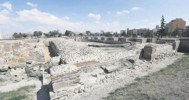 Başkentin açık hava müzesi: Roma Hamamı