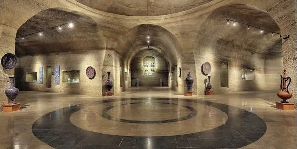 Dünyanın ilk ve tek yeraltı seramik müzesi
