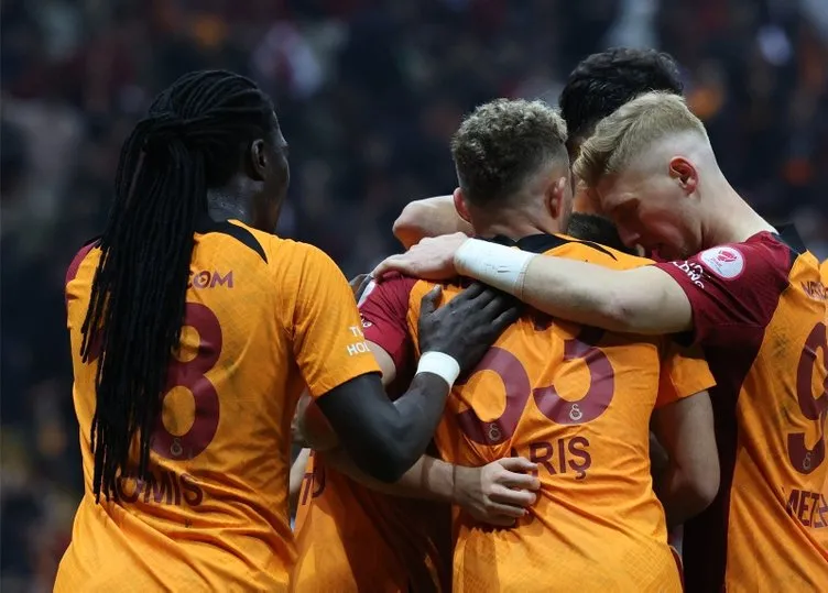 Son dakika haberi: Usta yazarlardan Galatasaray için çarpıcı sözler! Dünya Kupası arası olmasaydı...