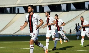 Fatih Karagümrük Süper Lig’e galibiyetle döndü!
