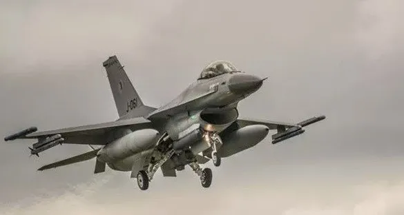 Savaşan şahin ÖZGÜR: Türkiye’nin F-16 hamlesi dünya basınında: En güçlü ordulardan biri