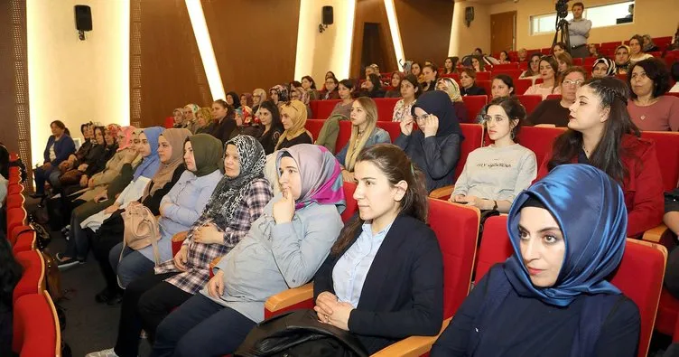 Kayseri Talas’ta anne adaylarına hamilelik kursu