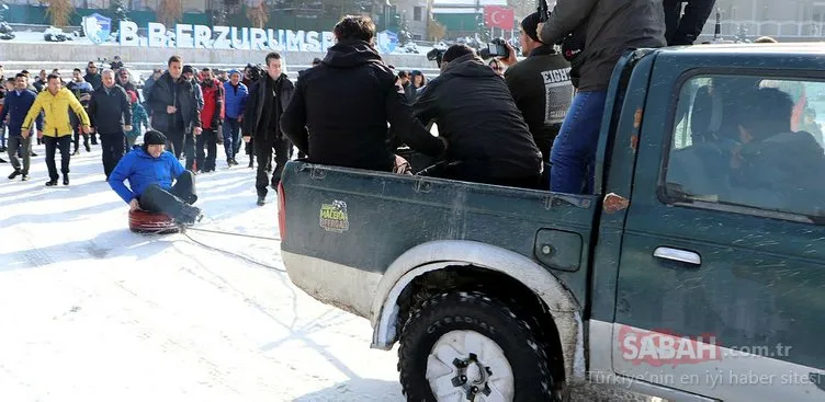 Erzurum’da karda lastik raftingi keyfi. İlk denemeyi Vali yaptı