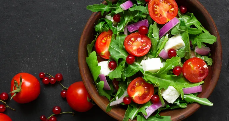 Kırmızı pancarlı bulgur salatası tarifi