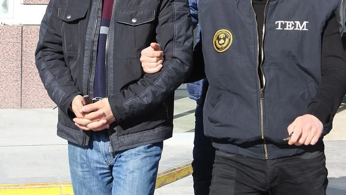 Şanlıurfa’da terör örgütü üyesi 4 firari hükümlü yakalandı Şanlıurfa’da terör örgütü üyesi 4 firari hükümlü yakalandı
