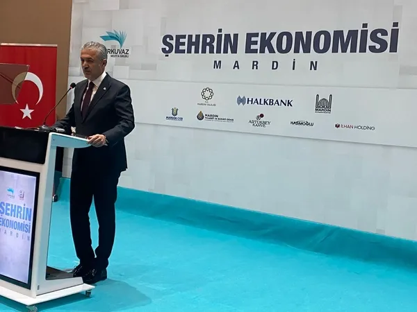 turkuvaz-medyanin-sehrin-ekonomisi-programinin-duragi-mardin-oldu-mardin-ekonomisi-masaya-yatirildi-1759242531222.jpg