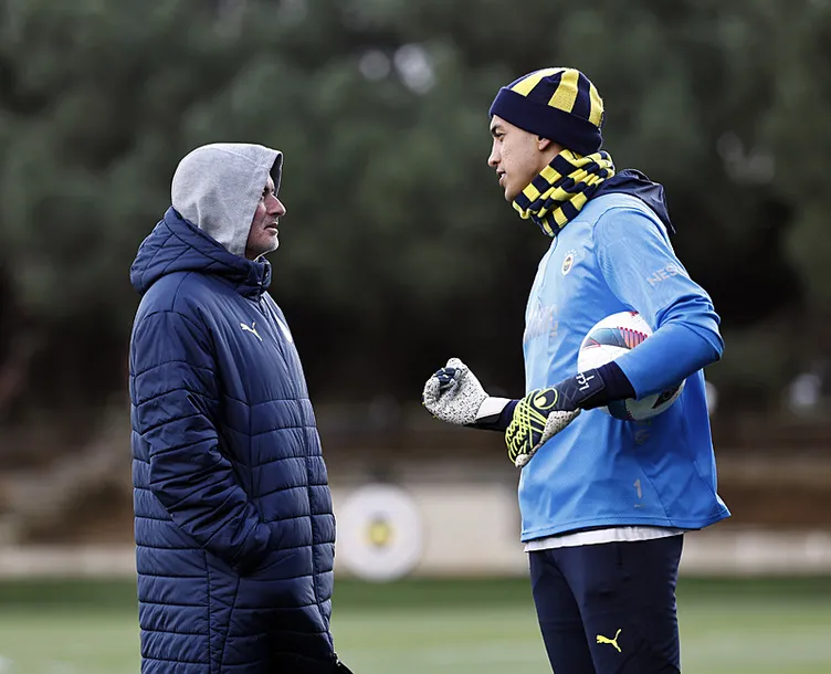 Son dakika haberi: Fenerbahçe’de beklenmeyen Fred gelişmesi! Aleix Garcia...