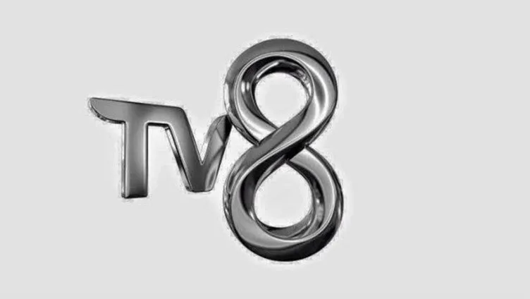 TV8 CANLI MAÇ İZLE | 31 Mayıs 2023 UEFA Avrupa Ligi finali Sevilla Roma maçı canlı izle TV8 canlı yayın izle ekranında!