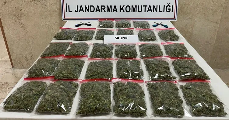 1200
