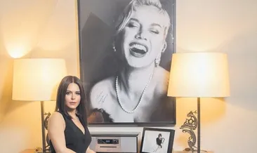 Sezen Aksu odasında kaldı