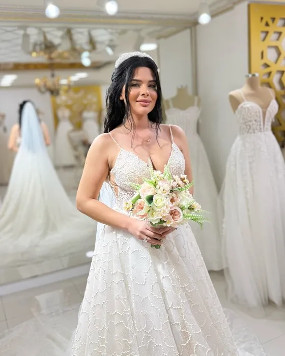 Sihirli Annem’in Tuğçe’sinden sürpriz paylaşım! Damla Ersubaşı gelin olmuş gidiyor...