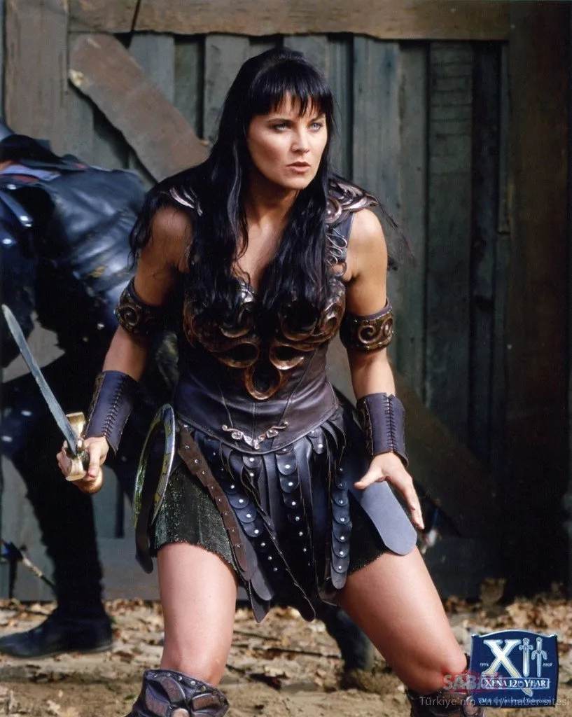 Savaşçı prenses Zeyna (Lucy Lawless) değişimi ile şaşırttı! 90�ların