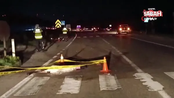 Yolun karşısına geçen yaşlı çifte otomobil çarptı: 1 ölü, 1 yaralı | Video