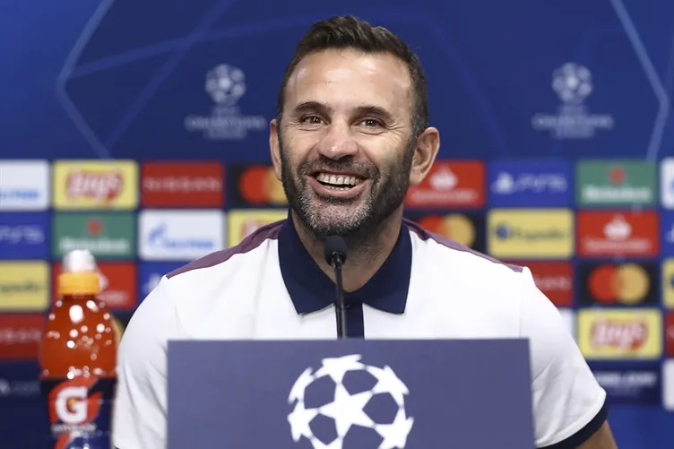 Son dakika: Burak Elmas'tan Arda Turan için şok sözler! Fatih Terim fotoğrafı için flaş yorum...