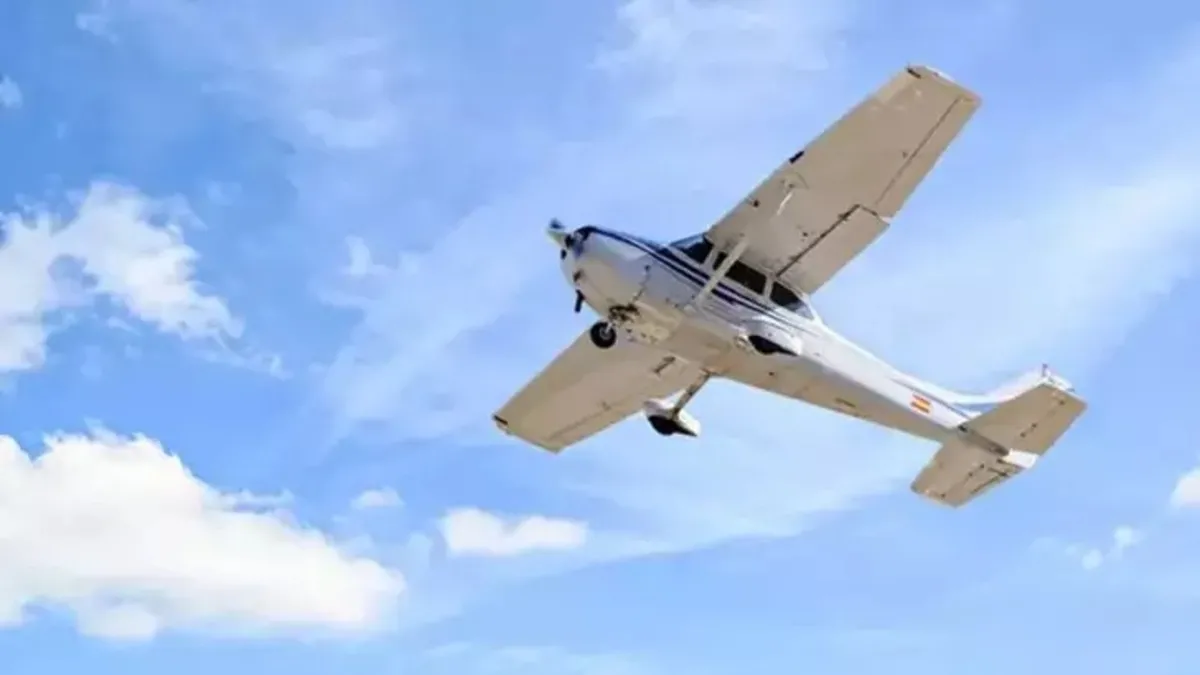 ABD'de küçük uçak düştü: 6 ölü