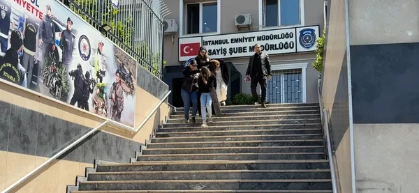 gayrettepe-polisi-hirsizlari-durusundan-anladi-subeye-gelirken-gozlerine-takilan-iki-hirsizi-sucustu-yakaladi-1777790351880.jpg