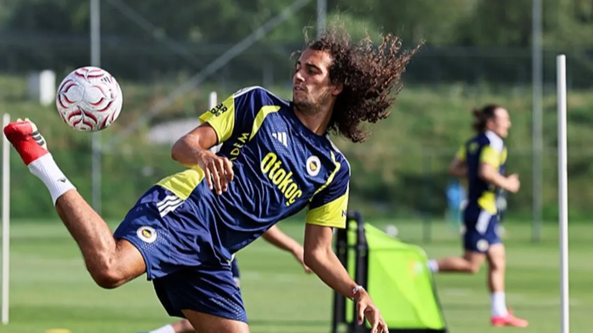 Fenerbahçe, Avusturya’da günü çift antrenmanla tamamladı! Fenerbahçe, Avusturya’da günü çift antrenmanla tamamladı!