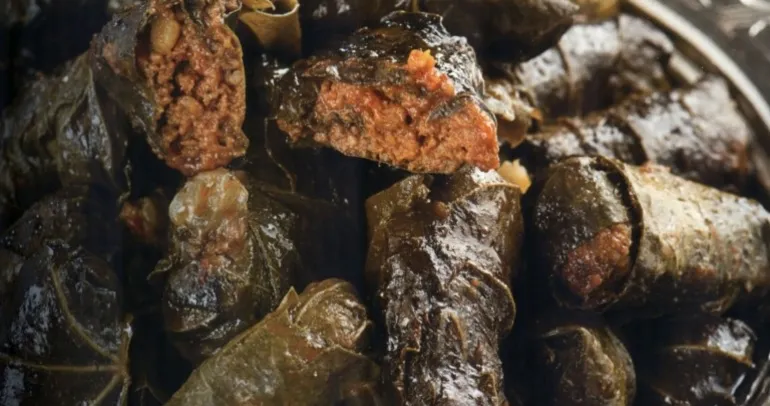 Etli yaprak sarma tarifi