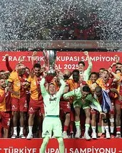 Galatasaray’da çifte kupa hazırlığı!
