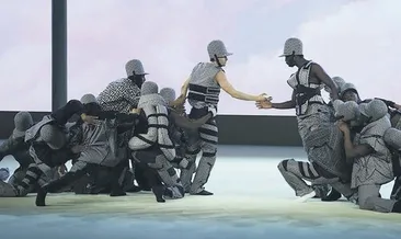 Savaşın gölgesinde moda