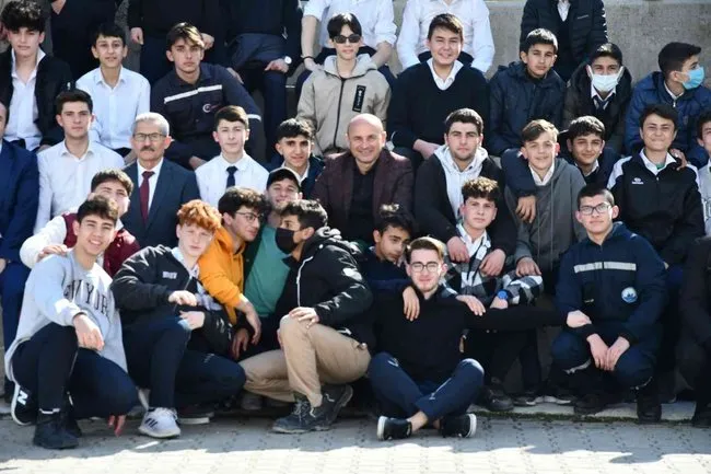 Öğrenci dostu başkan