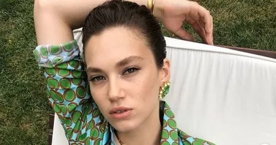 Atiye dizisindeki cesur sahneleri ile dikkat çeken Melisa Şenolsun aşk pozu ile yıktı geçti! Melisa Şenolsun ile Umut Evirgen’e ilk beğeni Atiye’nin yıldızı Beren Saat’ten...