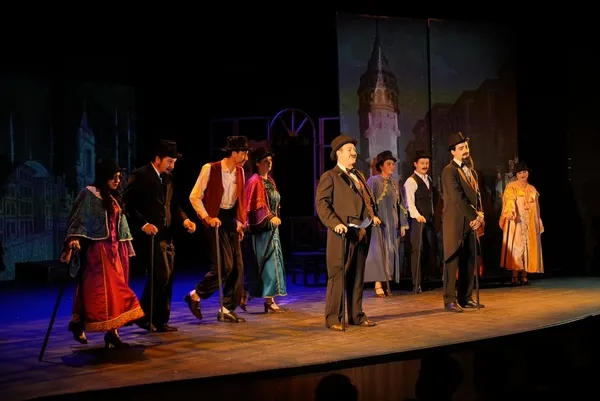 tiyatrodan-soylesiye-uzanan-etkinlikler-diyarbakir-kultur-yolu-festivalinin-ucuncu-gununde-yer-aldi-1791881486997.jpg