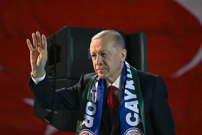 son-dakika-baskan-erdogandan-rize-onemli-mesajlar-hedefimiz-terorsuz-turkiye-1736078241695.jpeg