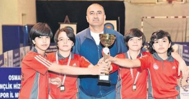 Osmaniye’nin masa tenisi şampiyonları