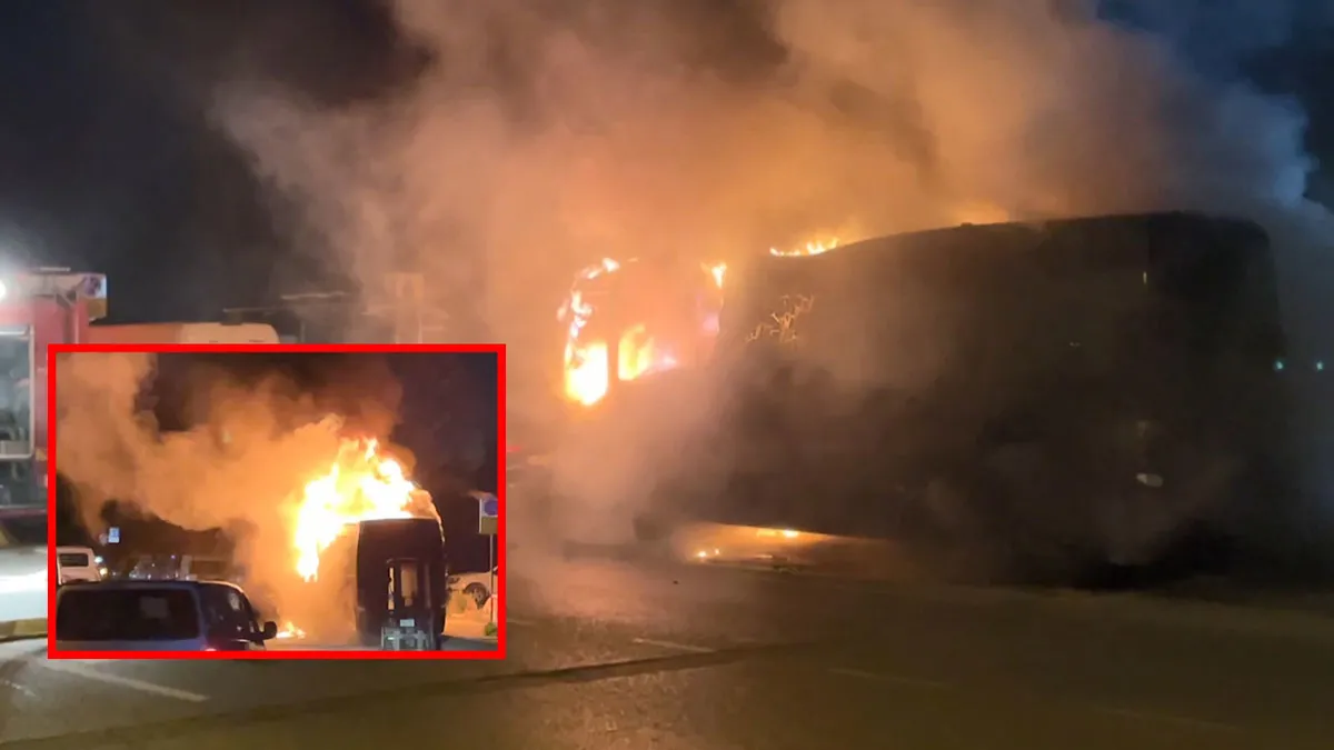 Kağıthane’de korkutan yangın! Alevler park halindeki midibüsü teslim aldı Kağıthane’de korkutan yangın! Alevler park halindeki midibüsü teslim aldı