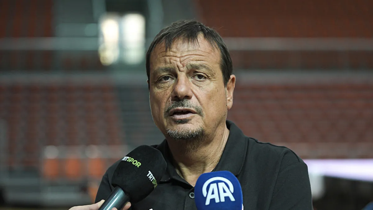 Ergin Ataman: “Oyun kurucularımızın performansı çok önemli olacak” Ergin Ataman: “Oyun kurucularımızın performansı çok önemli olacak”