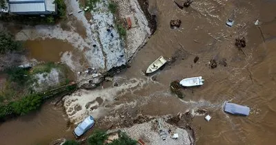 Vali Elban'dan sağanak raporu: 231 ev, 47 iş yeri sular altında kaldı! #izmir