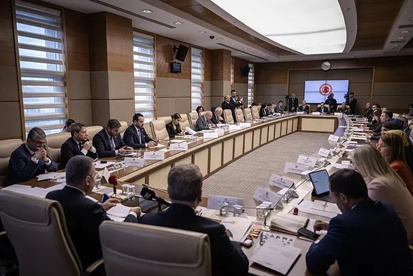 TBMM Dışişleri Komisyonu 13 kanun teklifini kabul etti