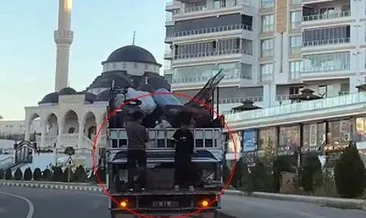 Siirt’te şaşkına çeviren görüntü:  2 çocuk yük taşıyan kamyonetin...