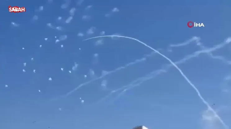 Hizbullah, İsrail’in Hayfa şehrini 105 roketle hedef aldı | Video