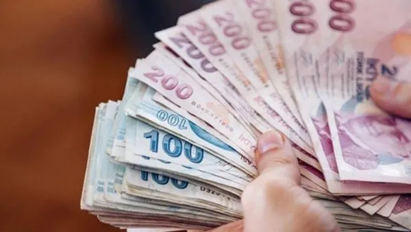 500 BİN TL’YE KADAR DEVLET DESTEĞİ: EV HANIMLARINA SİGORTA YOLU AÇILIYOR 4 Ev hanımlarına emeklilik verilecek mi, ne zaman? Ev hanımlarına emeklilik düzenlemesinden kimler faydalanabilecek? -Son Dakika Haberler