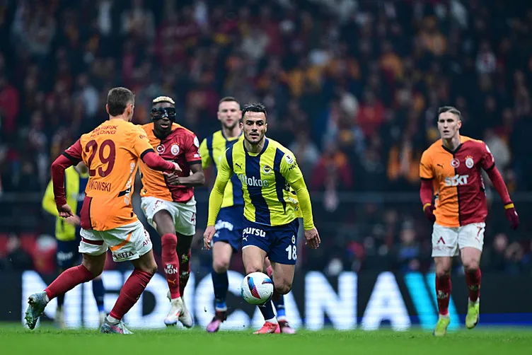 Son dakika haberi: Galatasaray-Fenerbahçe derbisinde olay! Osimhen’den Mert Hakan’a sus işareti...