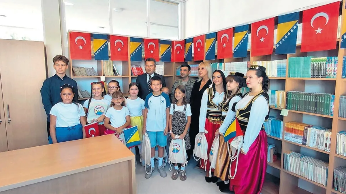 Türkçe 10 ülkede sınıflara girdi