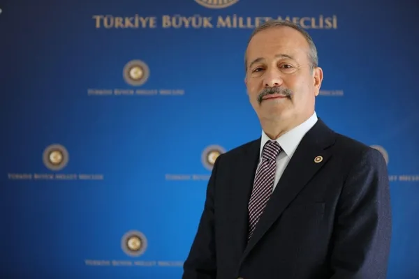 mhp-afyonda-tum-kadrolari-ile-zafere-kosuyor-1711704668078.jpg