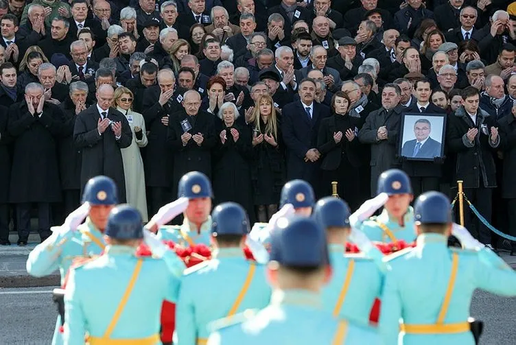 Deniz Baykal son yolculuğuna uğurlandı