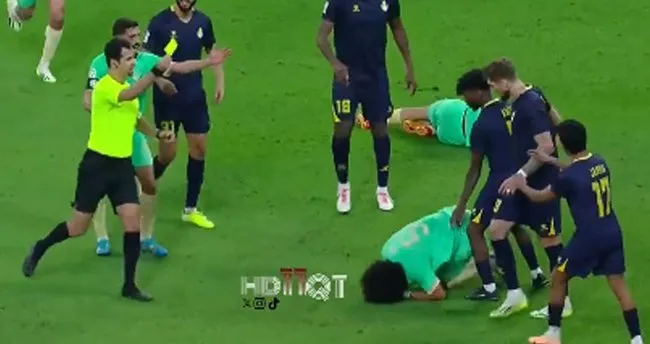 Lyanco'dan şok eden hareket! Rakibini tokatladı