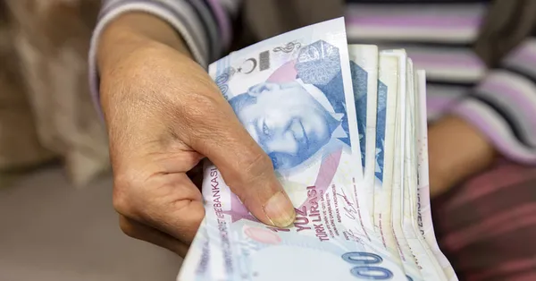 Memur zammı son dakika bugün belli oluyor! 2022 Temmuz zammı ile en düşük ve en yüksek Memur maaşı ne kadar olacak, saat kaçta açıklanacak?