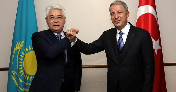 Milli Savunma Bakanı Akar, Kazakistan Başbakanı Mamin ile görüştü