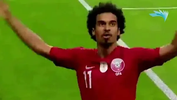 Katarlı futbolcudan asker selamı!